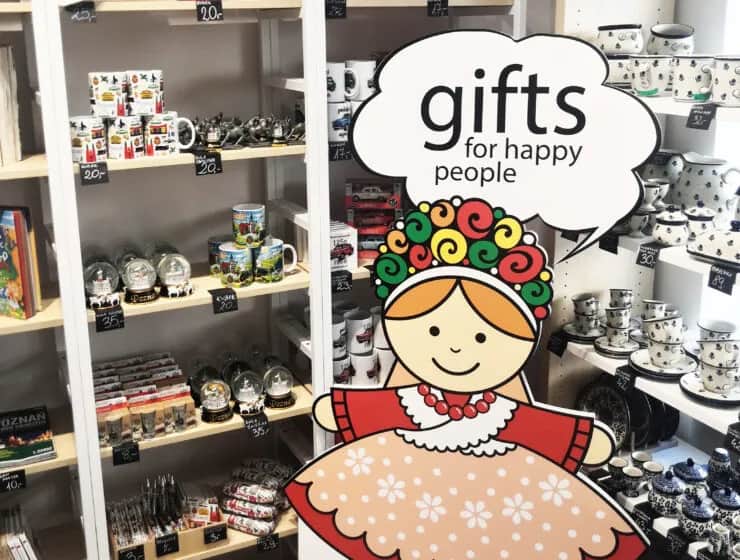 Gdzie kupić pamiątki z Poznania? Odkryj najlepsze miejsca i oferty