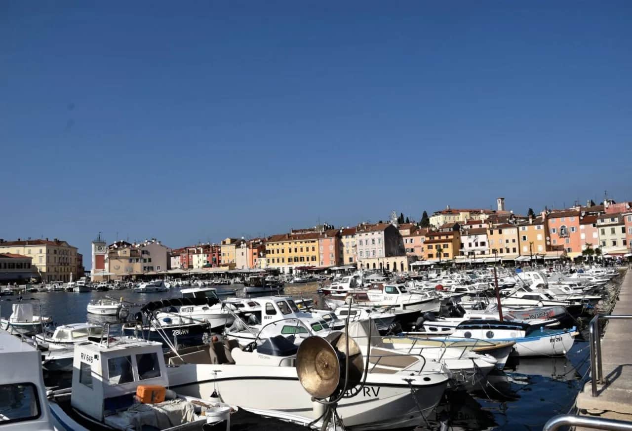 Rovinj gdzie zjeść: najlepsze miejsca na niezapomniane posiłki