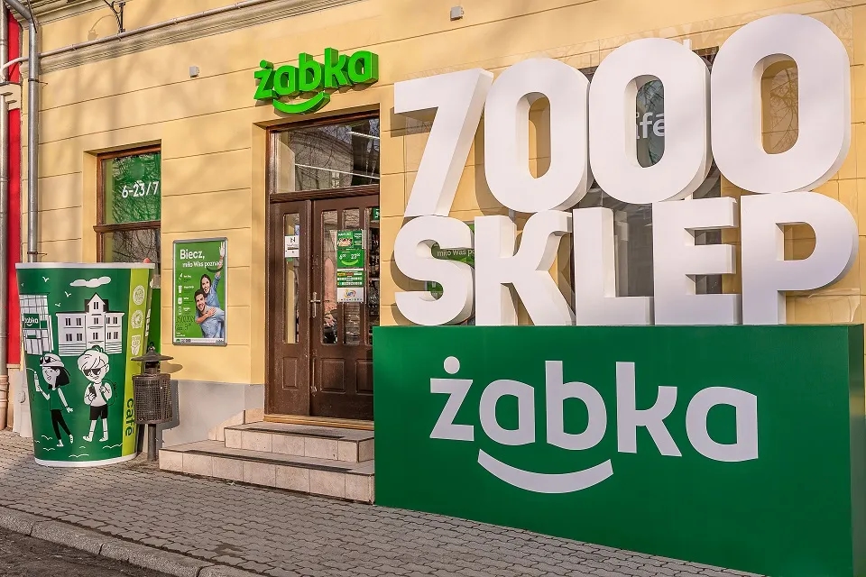 Ile jest żabek w Szczecinie? Zaskakująca liczba sklepów Żabka!
