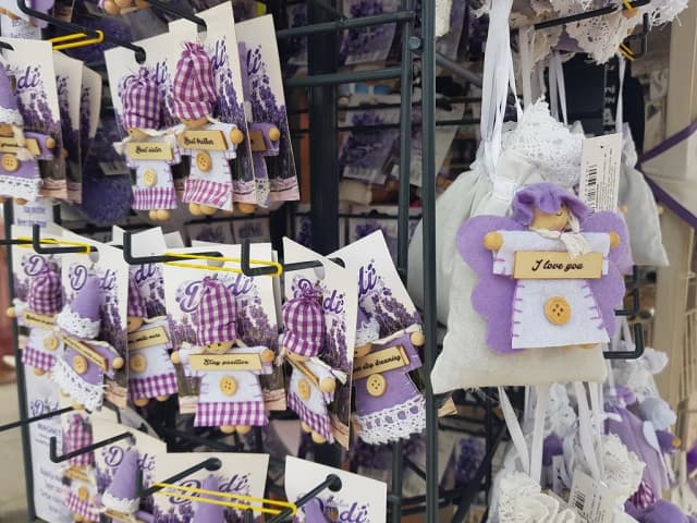 Ile kosztują pamiątki w Chorwacji? Ceny, które mogą zaskoczyć