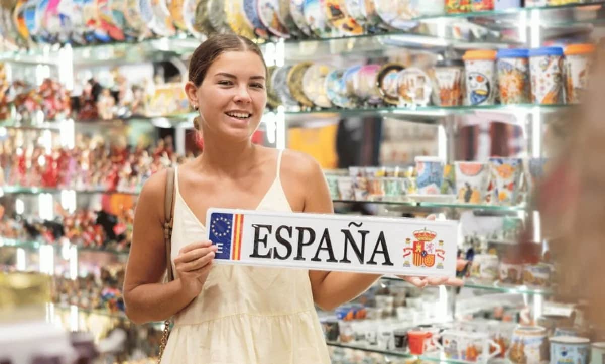 Co warto przywieźć z Hiszpanii? Najlepsze pamiątki i smaki do zabrania