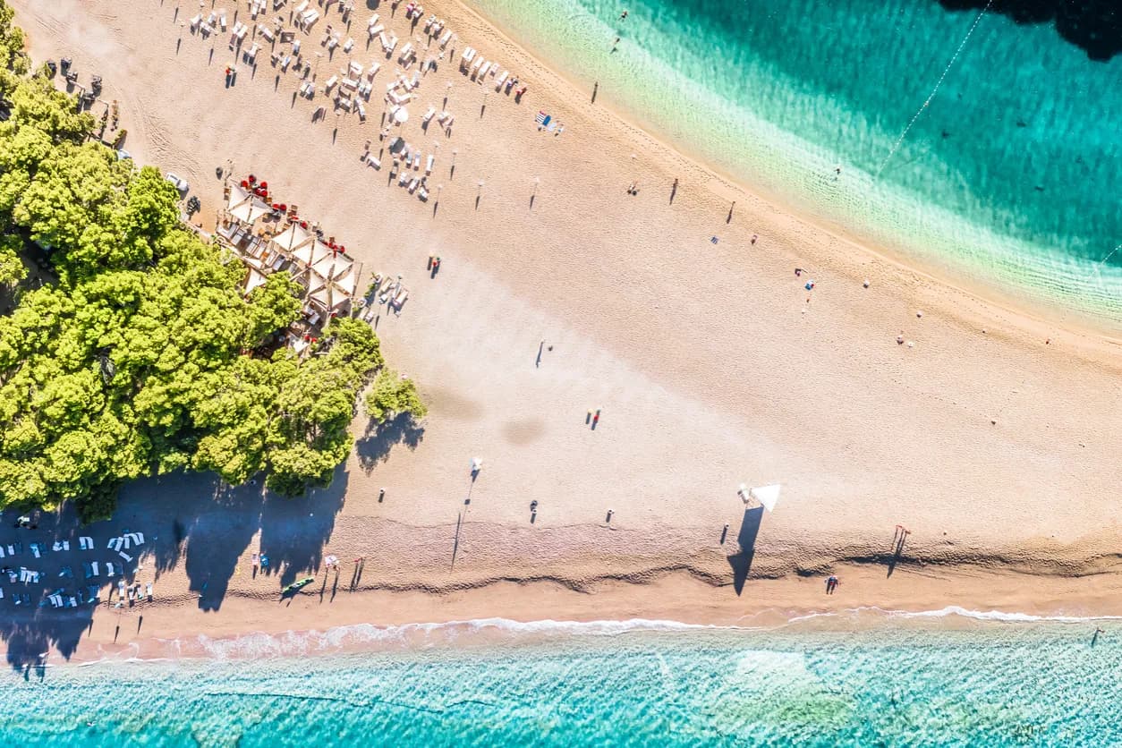 Gdzie rezerwować noclegi w Chorwacji, aby uniknąć wysokich kosztów?