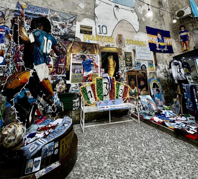 Co warto przywieźć z Włoch? Najlepsze pamiątki i smaki Italii